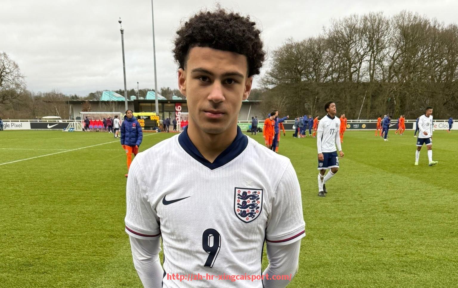 杏彩体育-世俱杯期间主办城市游客交通服务系统运行情况监测报告